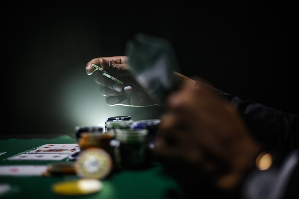 jouer resteal poker